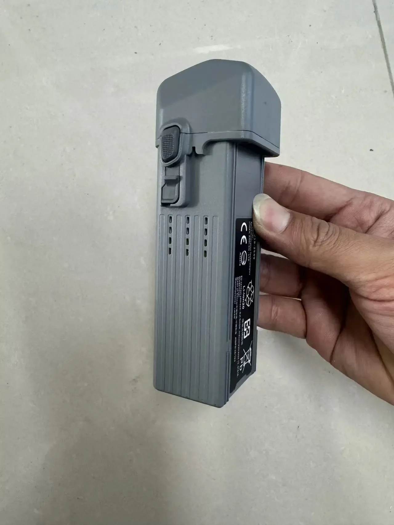 لبطارية DJI air 3 Pro بطارية 7 - مراجعة Holy Stone Drone Hs440 وسعره